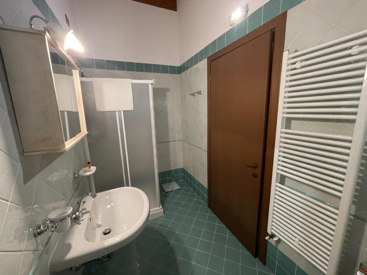 La Fiocchina - Magic Place - Apartments & Studios In Garda Lake - Countryside Farmhouse, Inside The Middle Of The Lake Salò Εξωτερικό φωτογραφία