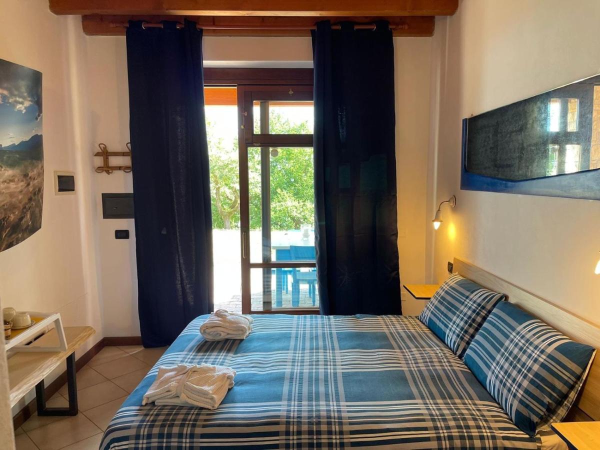 La Fiocchina - Magic Place - Apartments & Studios In Garda Lake - Countryside Farmhouse, Inside The Middle Of The Lake Salò Εξωτερικό φωτογραφία