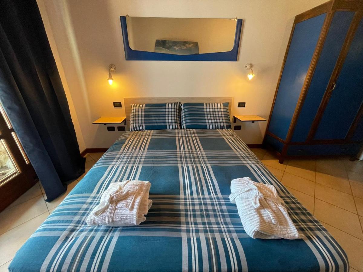 La Fiocchina - Magic Place - Apartments & Studios In Garda Lake - Countryside Farmhouse, Inside The Middle Of The Lake Salò Εξωτερικό φωτογραφία