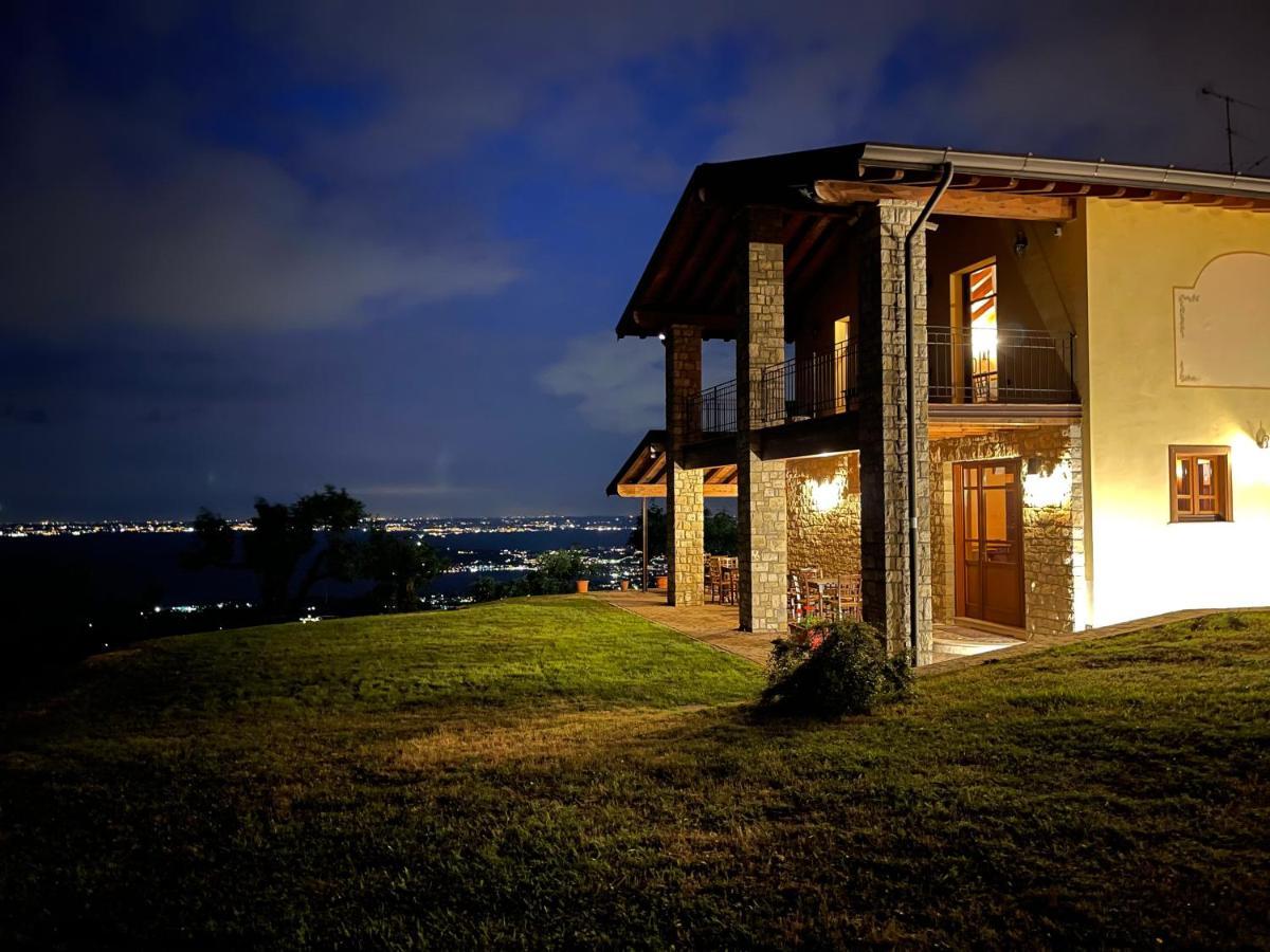 La Fiocchina - Magic Place - Apartments & Studios In Garda Lake - Countryside Farmhouse, Inside The Middle Of The Lake Salò Εξωτερικό φωτογραφία